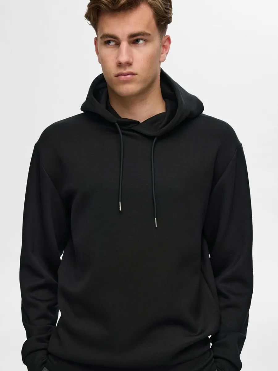 avslappnad_hoodie_3-2.webp SELECTED AVSLAPPNAD HOODIE Black Cheap
