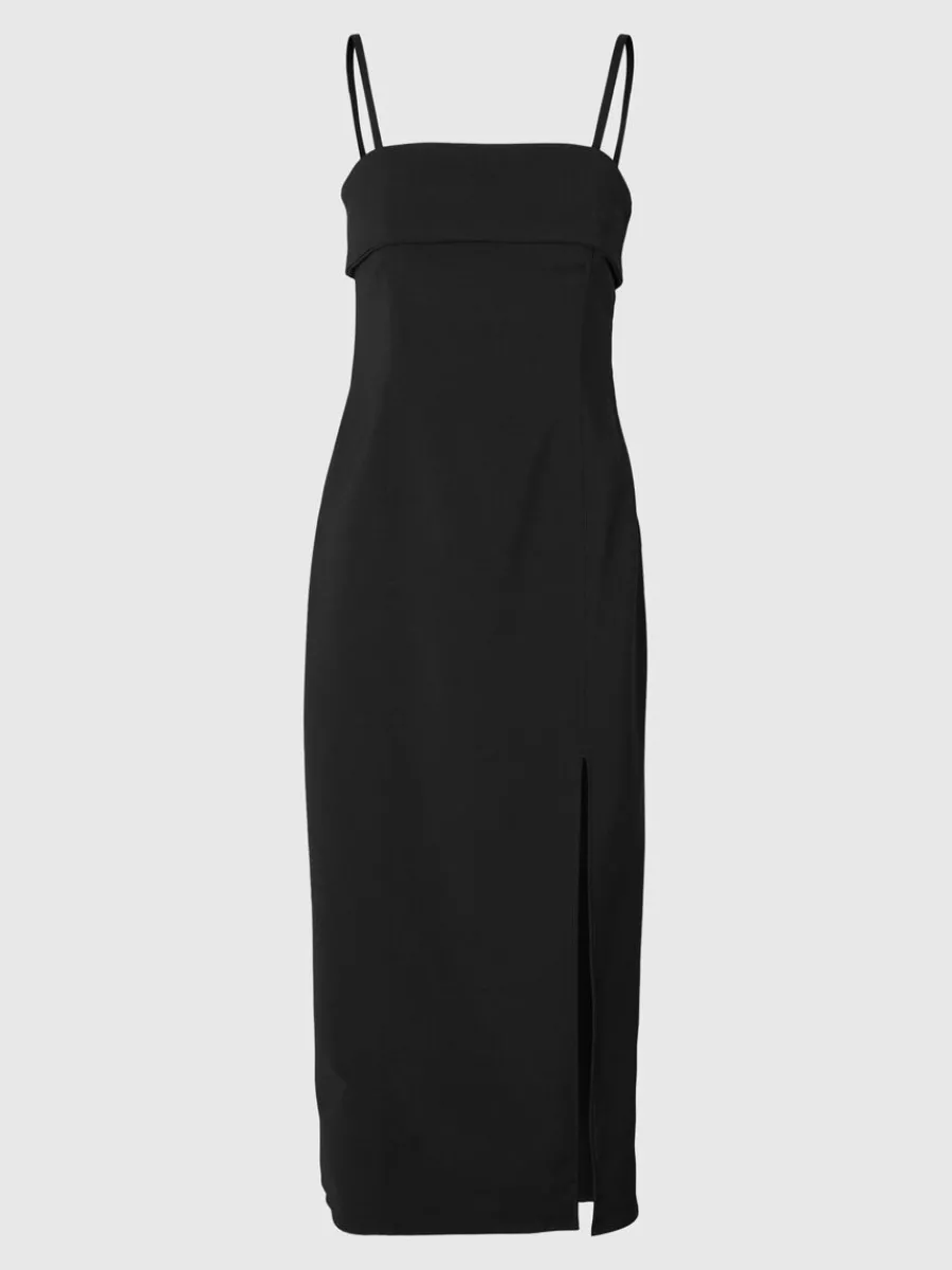 axelbandsls_midiklnning_5.webp SELECTED AXELBANDSLÖS MIDIKLÄNNING Black Sale