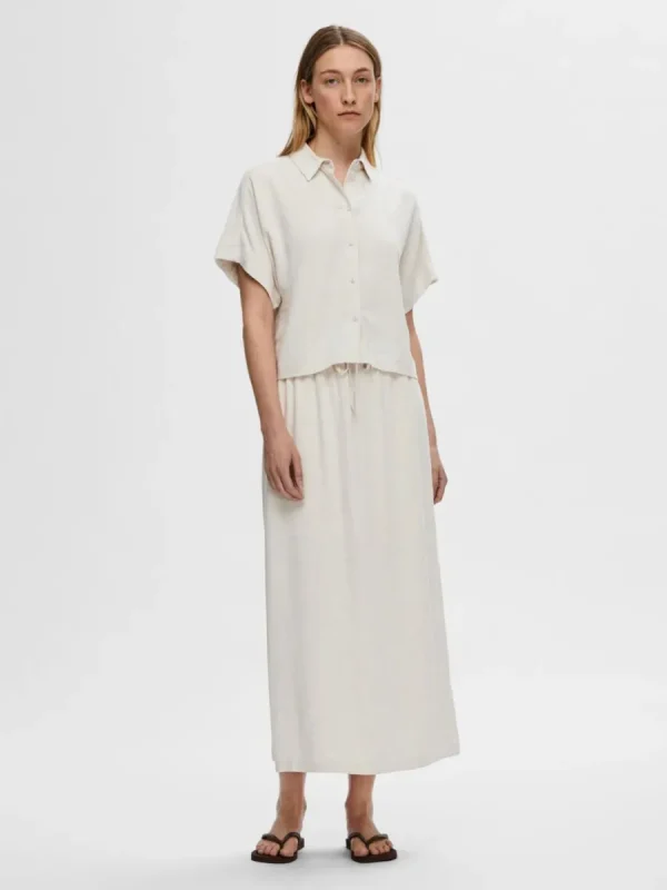 SELECTED BESKURNA KORTÄRMAD SKJORTA Beige Hot
