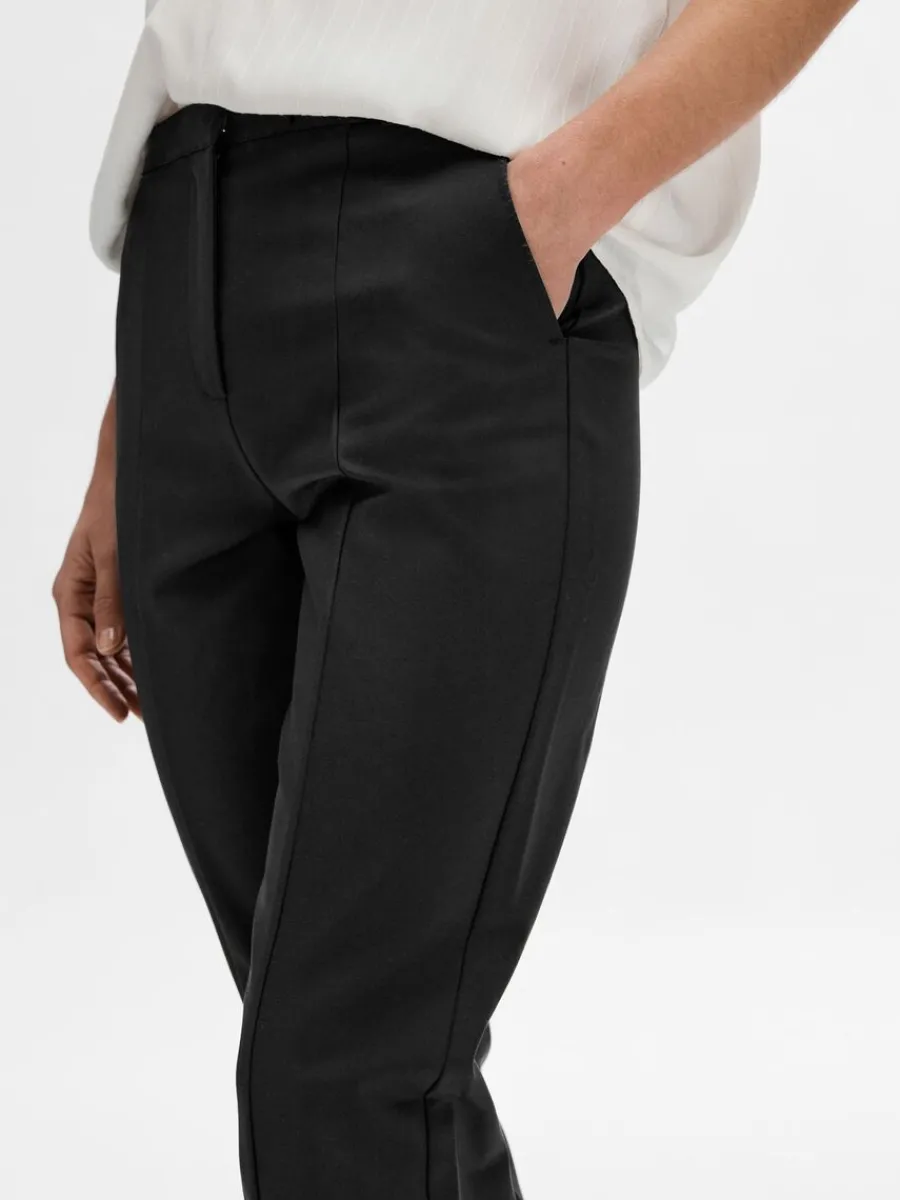 beskurna_slim_fitbyxor_3.webp SELECTED BESKURNA SLIM FIT-BYXOR Black Hot