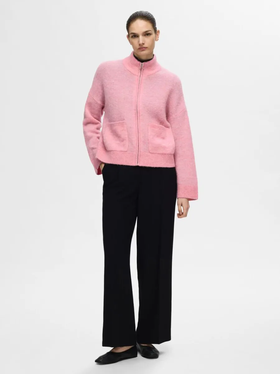 blixtlsstngning_kofta_1-3.webp SELECTED BLIXTLÅSSTÄNGNING KOFTA Pink Clearance