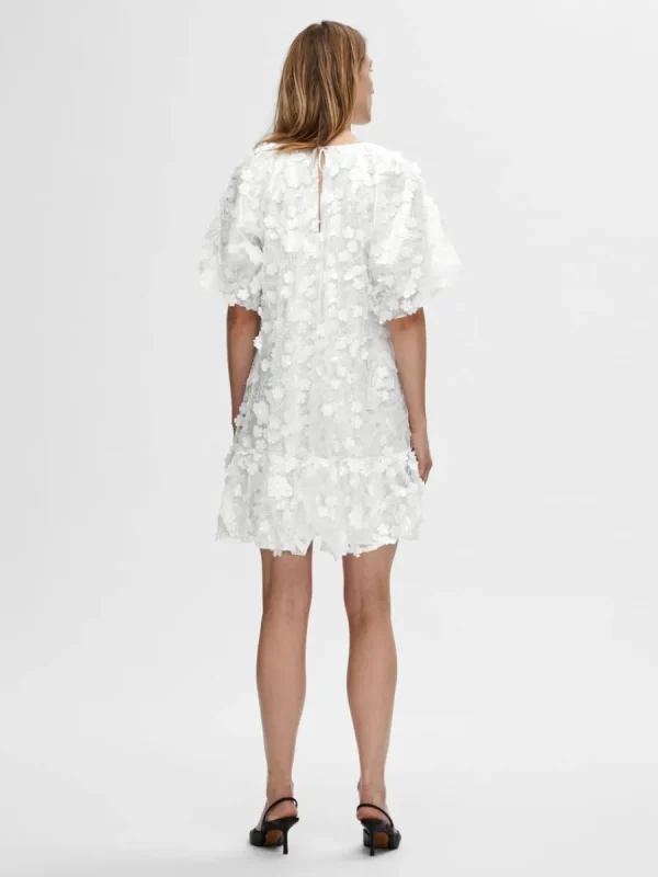SELECTED BLOMMIG 3D-TEXTUR KORT KLÄNNING White Shop