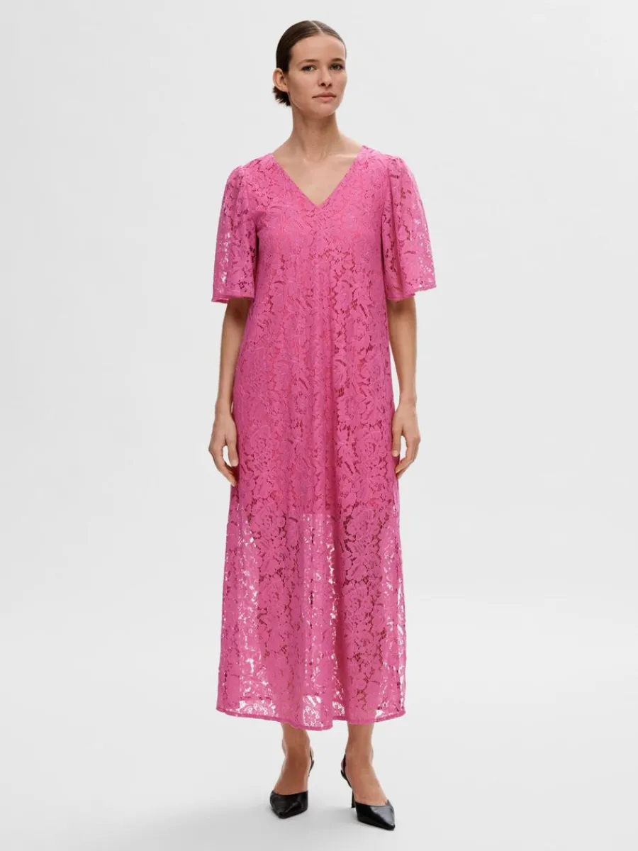 blommig_spets_midiklnning_0.webp SELECTED BLOMMIG SPETS MIDIKLÄNNING Pink Best Sale