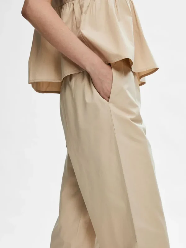 SELECTED BOMULLSSYDD BYXOR MED HÖG MIDJA Beige Fashion