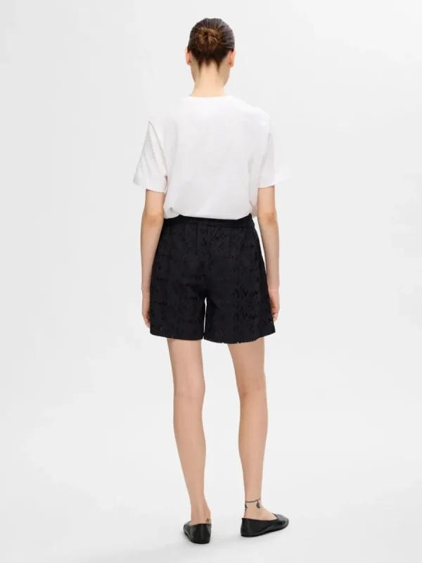 SELECTED BRODERIE ANGLAISE SHORTS Black Fashion