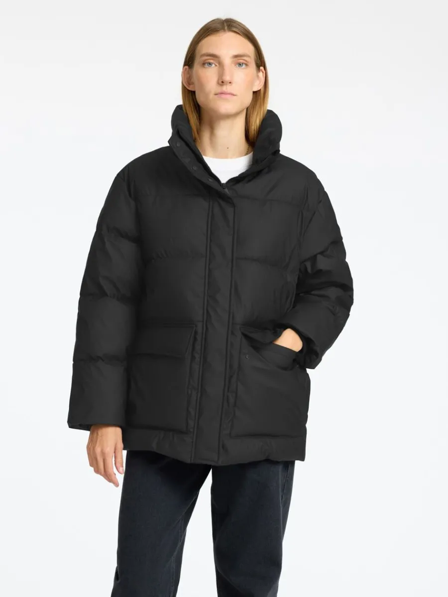 coated_vadderad_jacka_0-2.webp SELECTED COATED VADDERAD JACKA Black Outlet