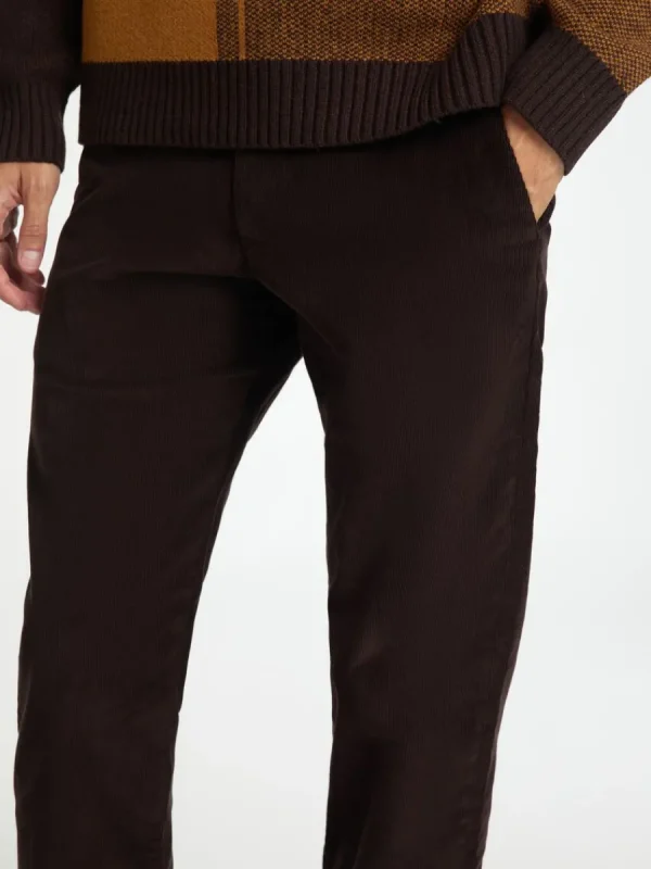 SELECTED CORDUROY RAKA BYXOR Brown Store