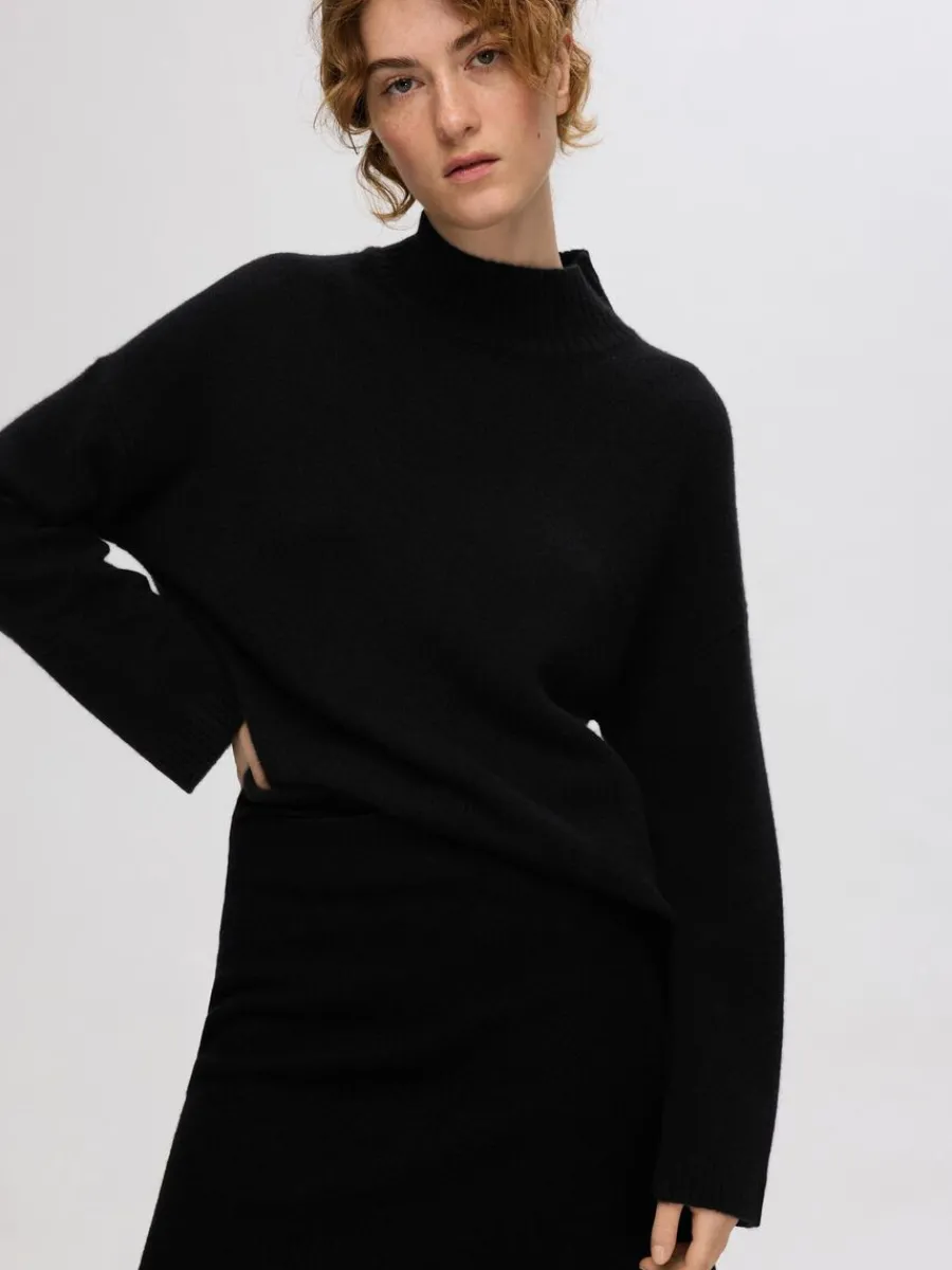 cuello_enrollado_stickad__2-1.webp SELECTED CUELLO ENROLLADO STICKAD TRÖJA Black Cheap