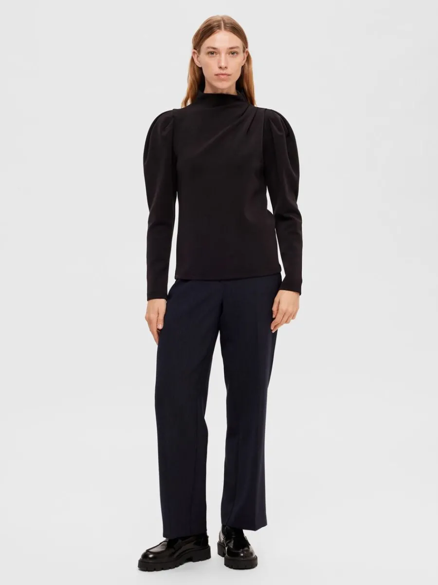 draperad_topp_1-1.webp SELECTED DRAPERAD TOPP Black Shop