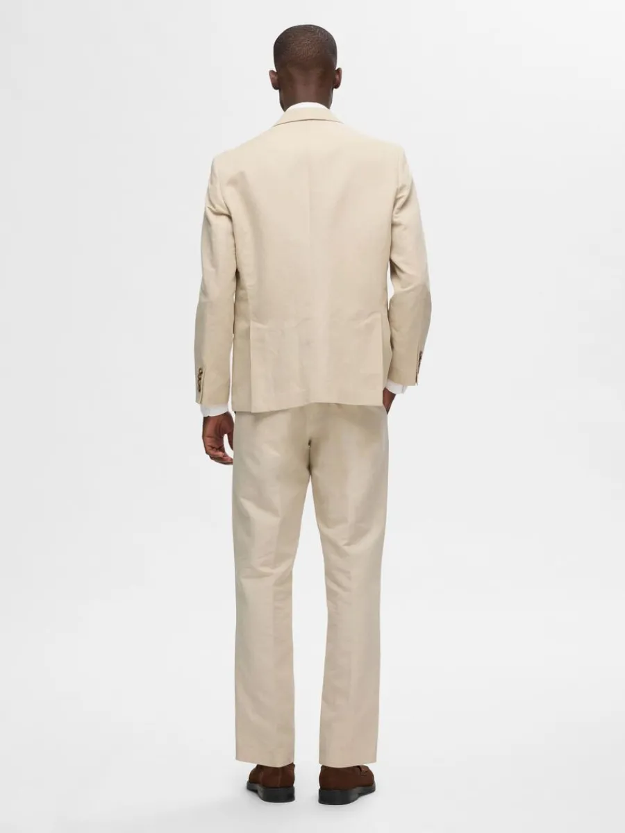 dubbelknppt_kavaj_1.webp SELECTED DUBBELKNÄPPT KAVAJ Beige Hot