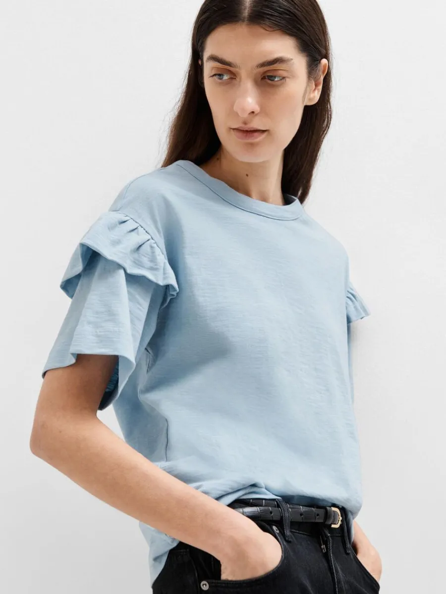 ekologisk_bomull_volang_t_2.webp SELECTED EKOLOGISK BOMULL VOLANG T-SHIRT Blue Clearance
