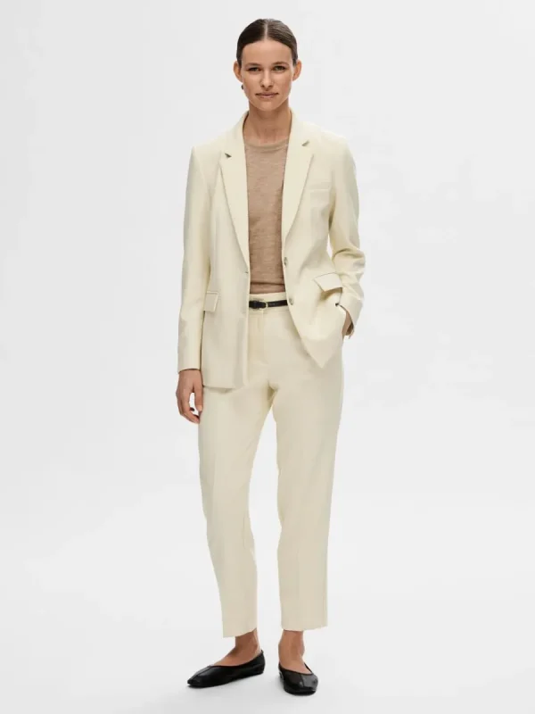 SELECTED FIGURSYDD ENKELKNÄPPT SPETSIGA SLAG KAVAJ Beige Online