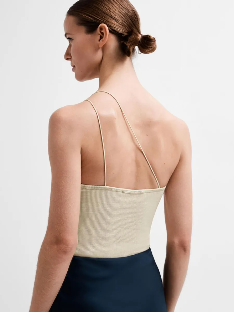 glittrig_enaxlad_body_2.webp SELECTED GLITTRIG ENAXLAD BODY Beige Best Sale