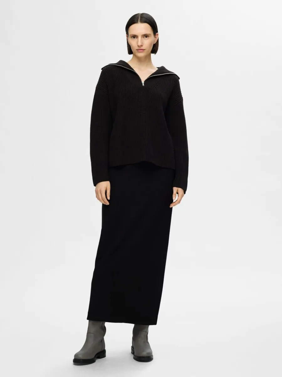halvlngt_blixtls_trja_1-4.webp SELECTED HALVLÅNGT BLIXTLÅS TRÖJA Black Discount