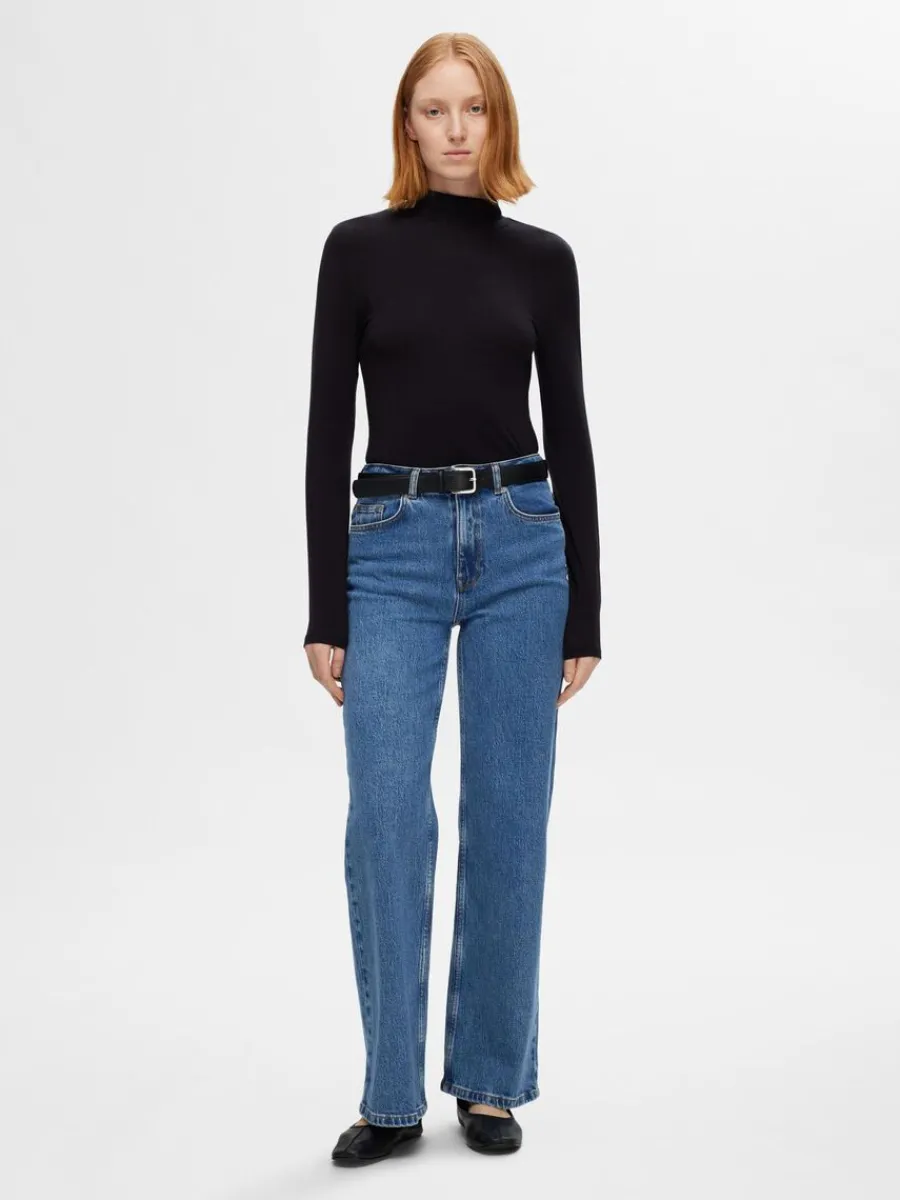 hg_midja_jeans_med_vida_b_1.webp SELECTED HÖG MIDJA JEANS MED VIDA BEN Blue Online