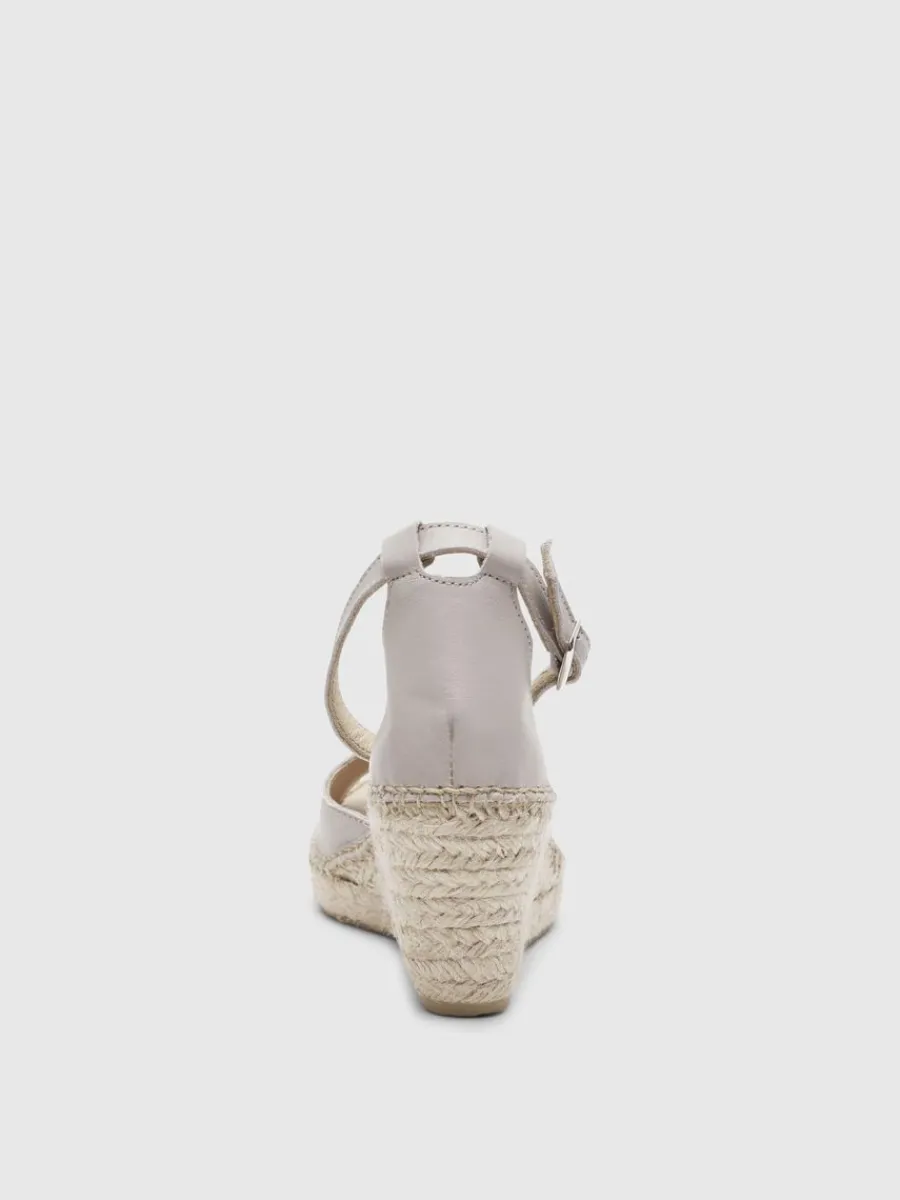 hgklackade_lder_espadrill_2-1.webp SELECTED HÖGKLACKADE LÄDER ESPADRILLES Beige Store