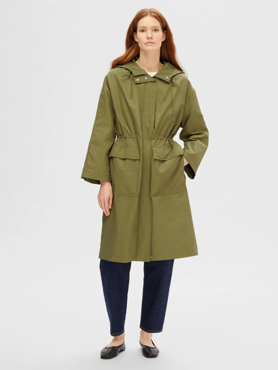 huvfrsedd_parkas_0.webp SELECTED HUVFÖRSEDD PARKAS Green Hot