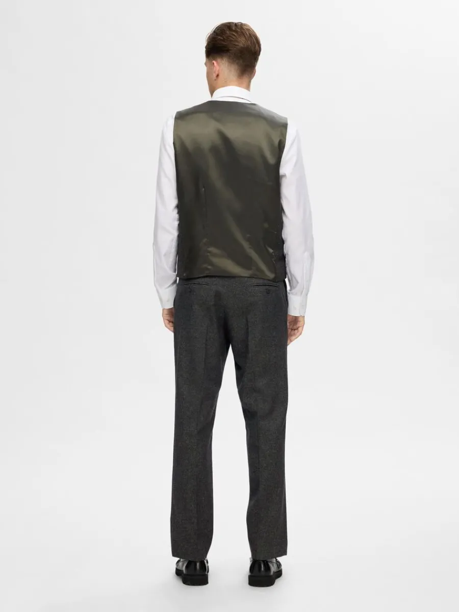 klassiska_vst_5-1.webp SELECTED KLASSISKA VÄST Green Fashion