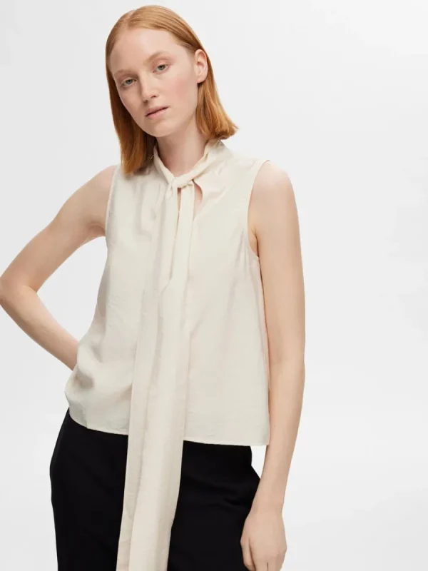 SELECTED KNYTNING I HALSEN ÄRMLÖS TOPP Beige Outlet