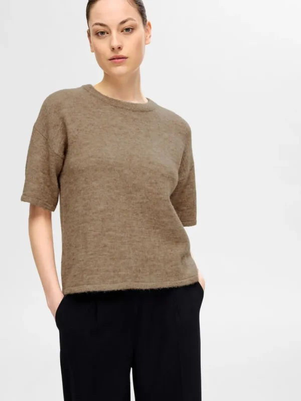 SELECTED KORTÄRMAD STICKAD TOPP Brown Hot