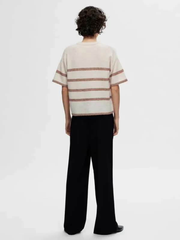 SELECTED KORTÄRMAD STICKAD TOPP Beige Store