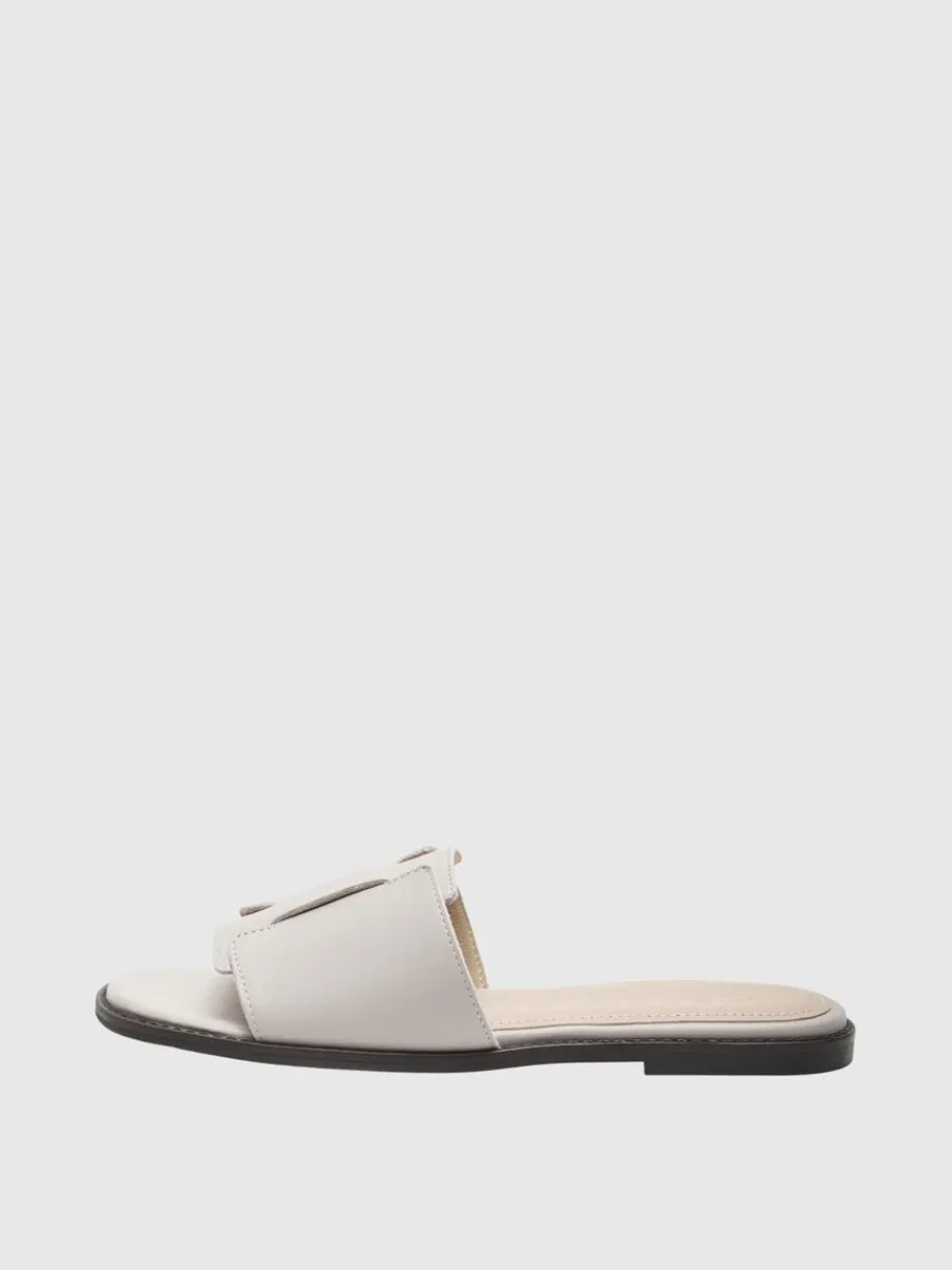 ldersydd_sandaler_0-1.webp SELECTED LÄDERSYDD SANDALER Beige Cheap