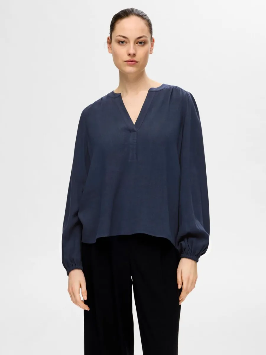 lnga_rmar_blus_0-4.webp SELECTED LÅNGA ÄRMAR BLUS Blue Outlet