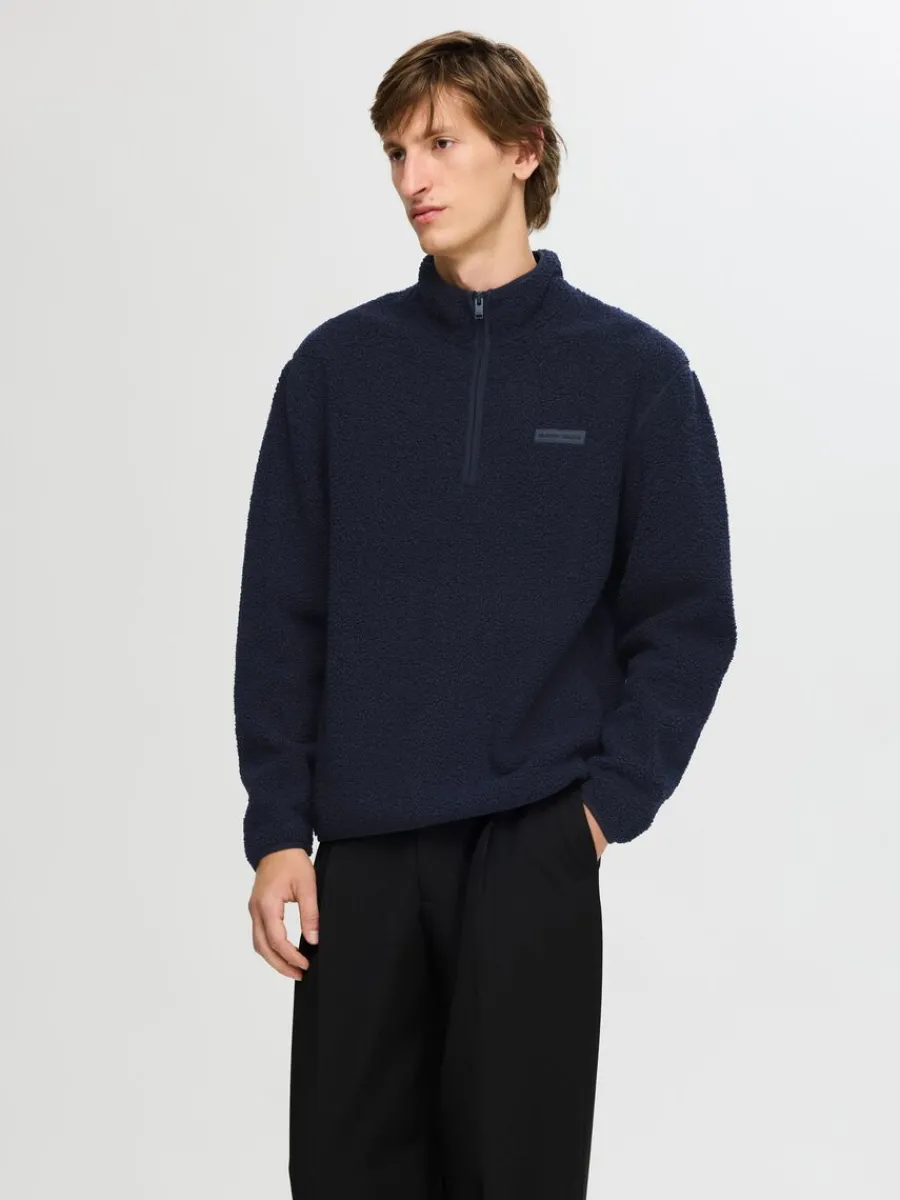 lnga_rmar_fleece_med_halv_0.webp SELECTED LÅNGA ÄRMAR FLEECE MED HALVLÅNGT BLIXTLÅS Blue Sale