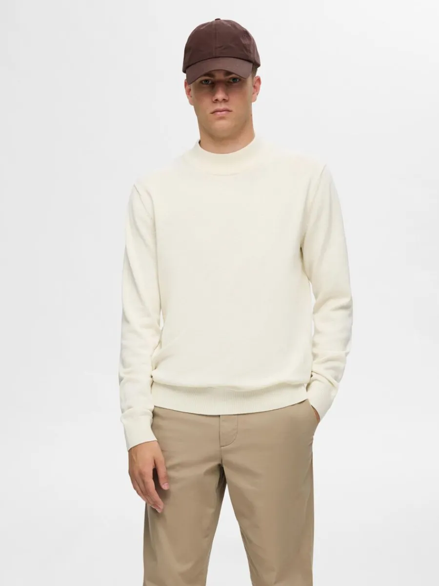 lnga_rmar_stickad_trja_0-14.webp SELECTED LÅNGA ÄRMAR STICKAD TRÖJA Beige Clearance