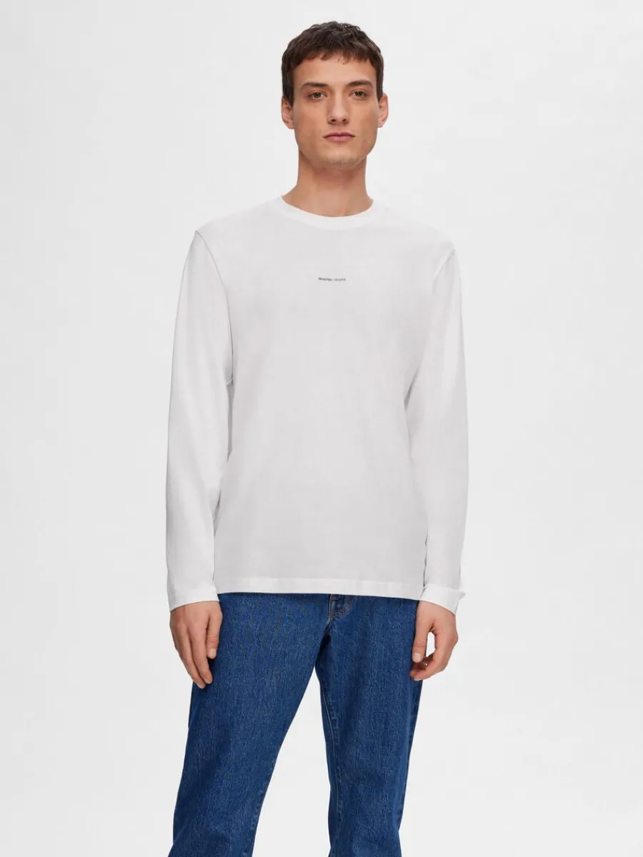 lngrmad_logotypprydd_tshi_0.webp SELECTED LÅNGÄRMAD LOGOTYPPRYDD T-SHIRT White Clearance