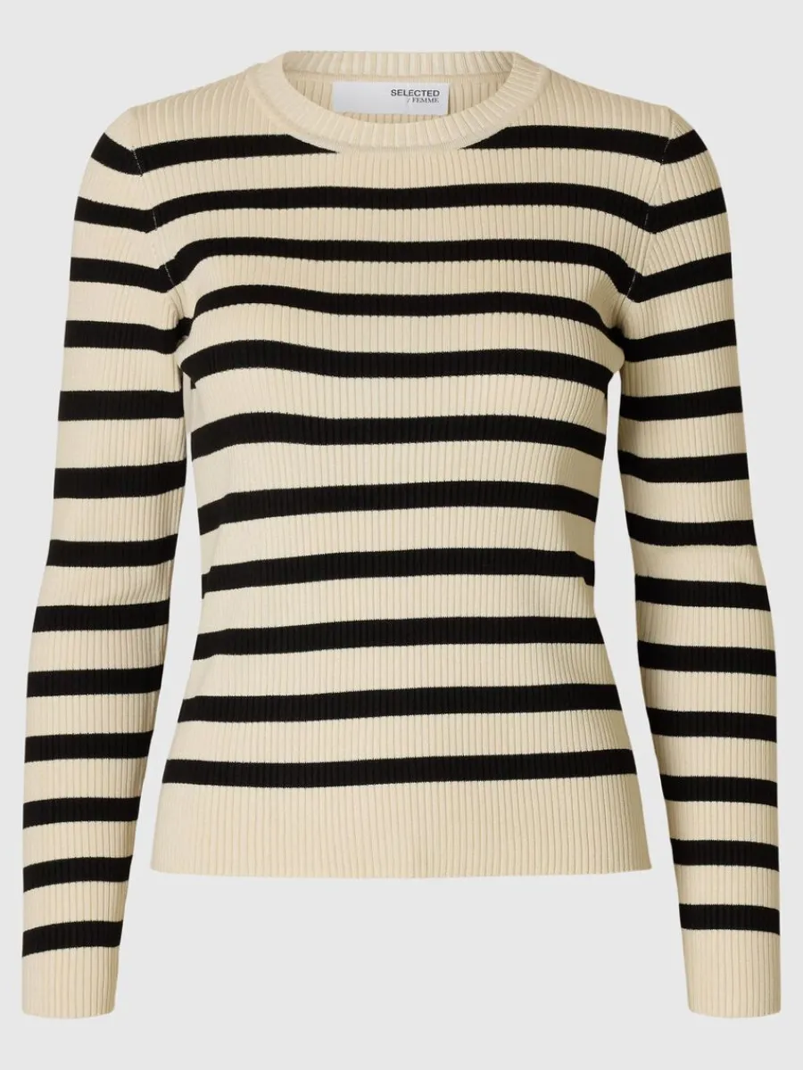 lngrmad_stickad_topp_5.webp SELECTED LÅNGÄRMAD STICKAD TOPP Beige Fashion