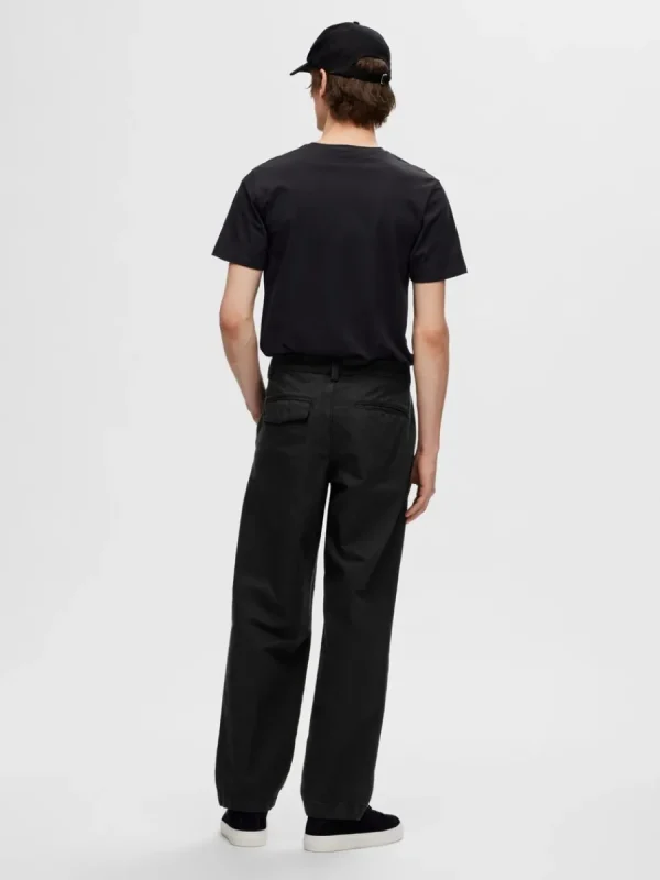 SELECTED 220 LOOSE FIT CHINOS Black Hot