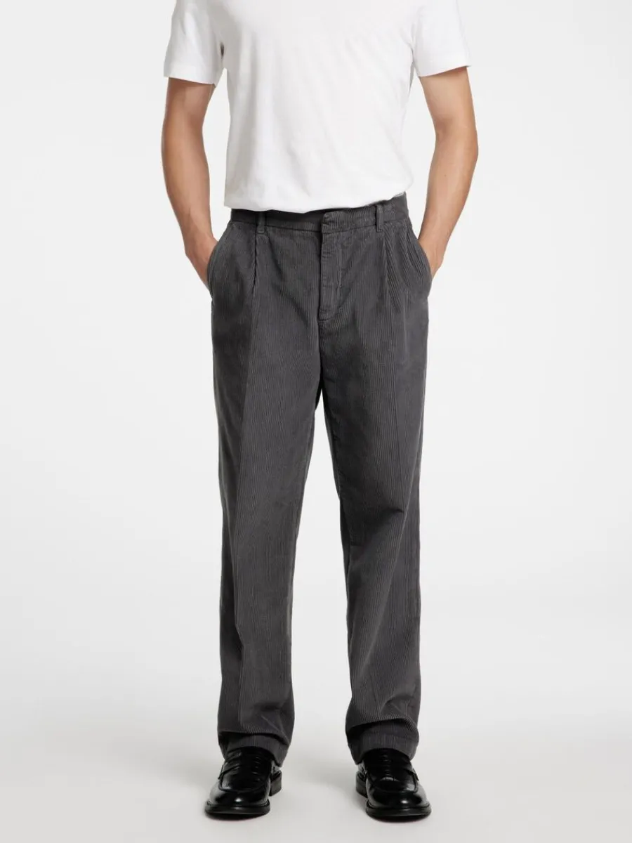 loose_fit_manchesterbyxo_0.webp SELECTED 220 LOOSE FIT MANCHESTERBYXOR Grey Sale