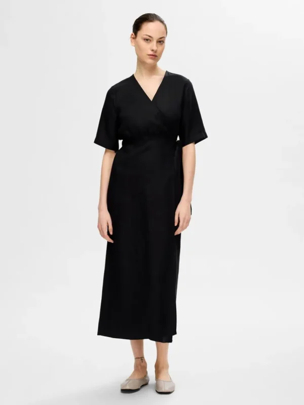 SELECTED MAXILÅNG OMLOTTKLÄNNING Black Hot