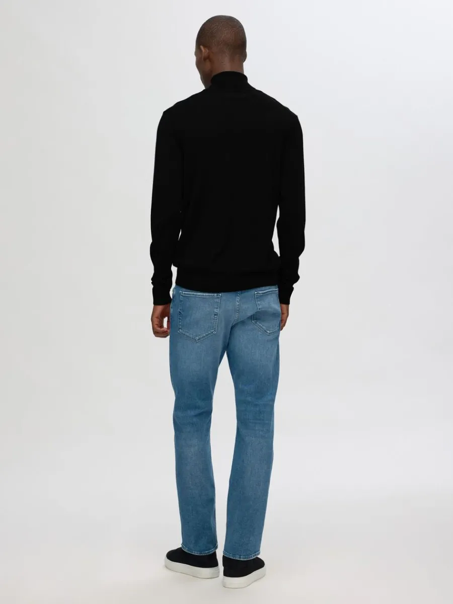 merinoull_polotrja_5.webp SELECTED 100% MERINOULL POLOTRÖJA Black Store