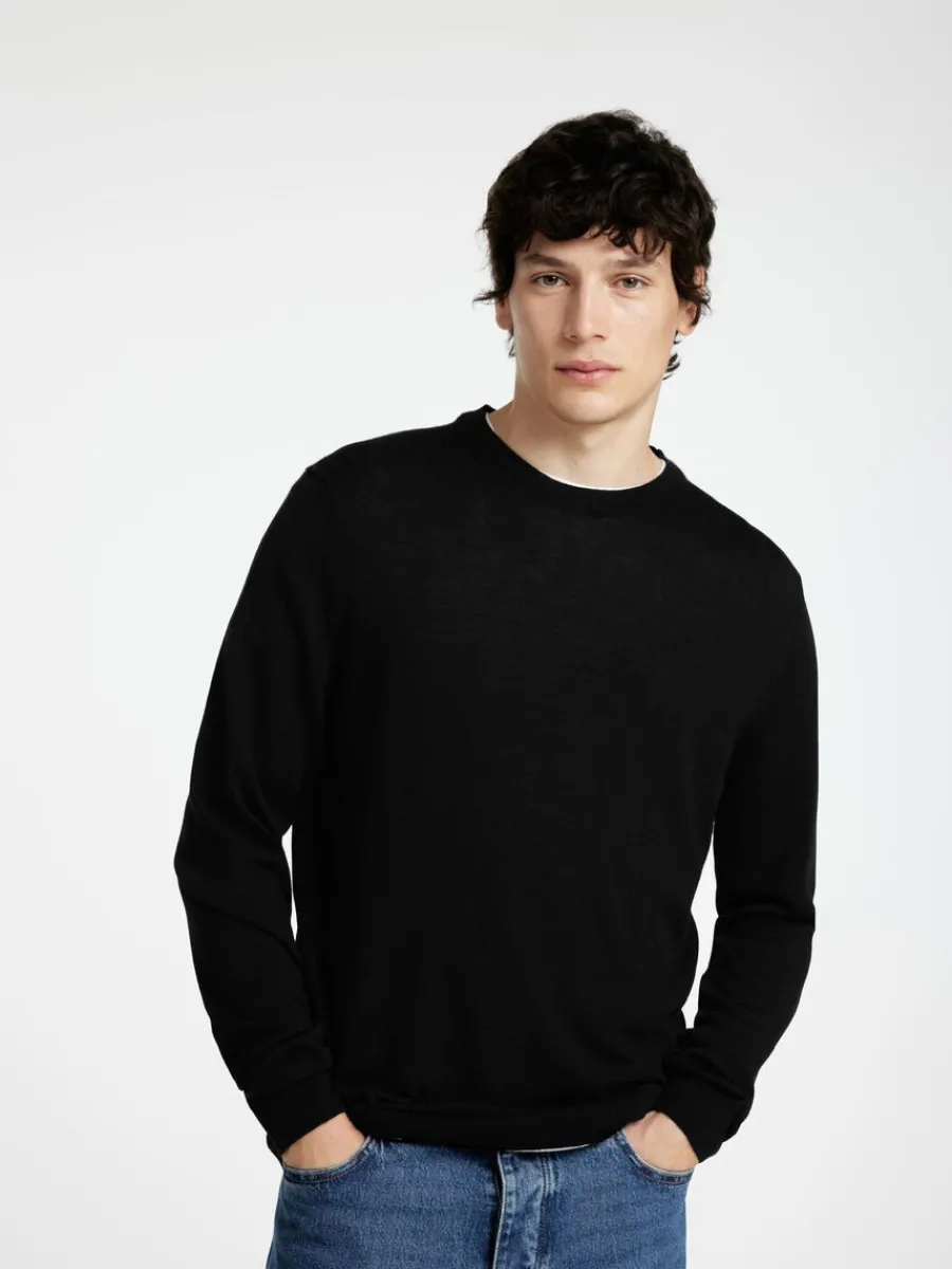 merinoull_rundringad_trj_2.webp SELECTED 100% MERINOULL RUNDRINGAD TRÖJA Black Clearance