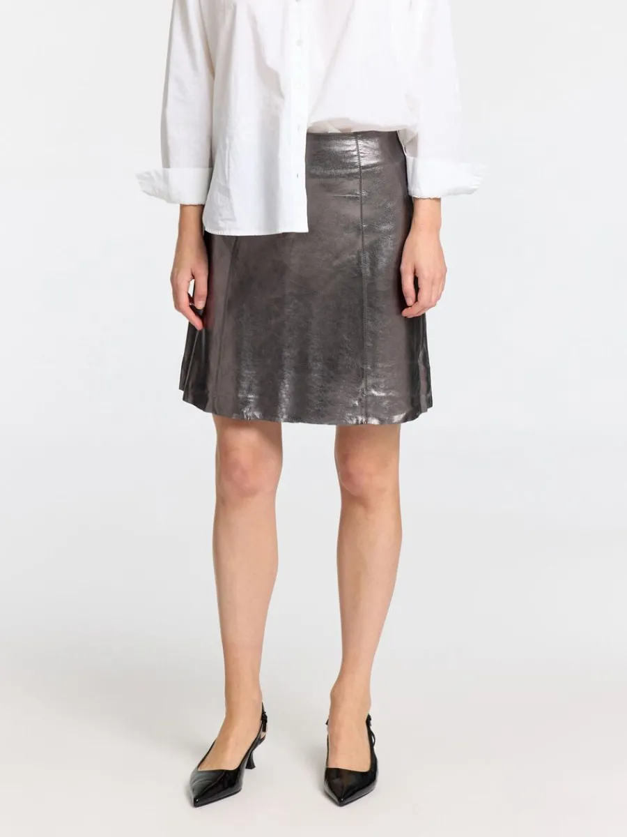 metallic_minikjol_i_lder_1.webp SELECTED METALLIC MINIKJOL I LÄDER Grey Cheap