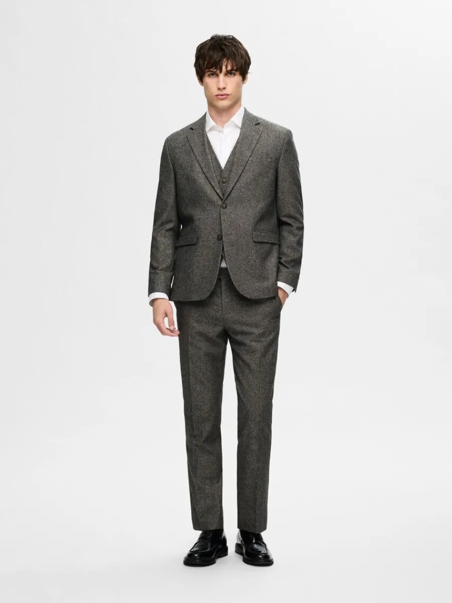normal_passform_kavaj_1.webp SELECTED NORMAL PASSFORM KAVAJ Grey Shop