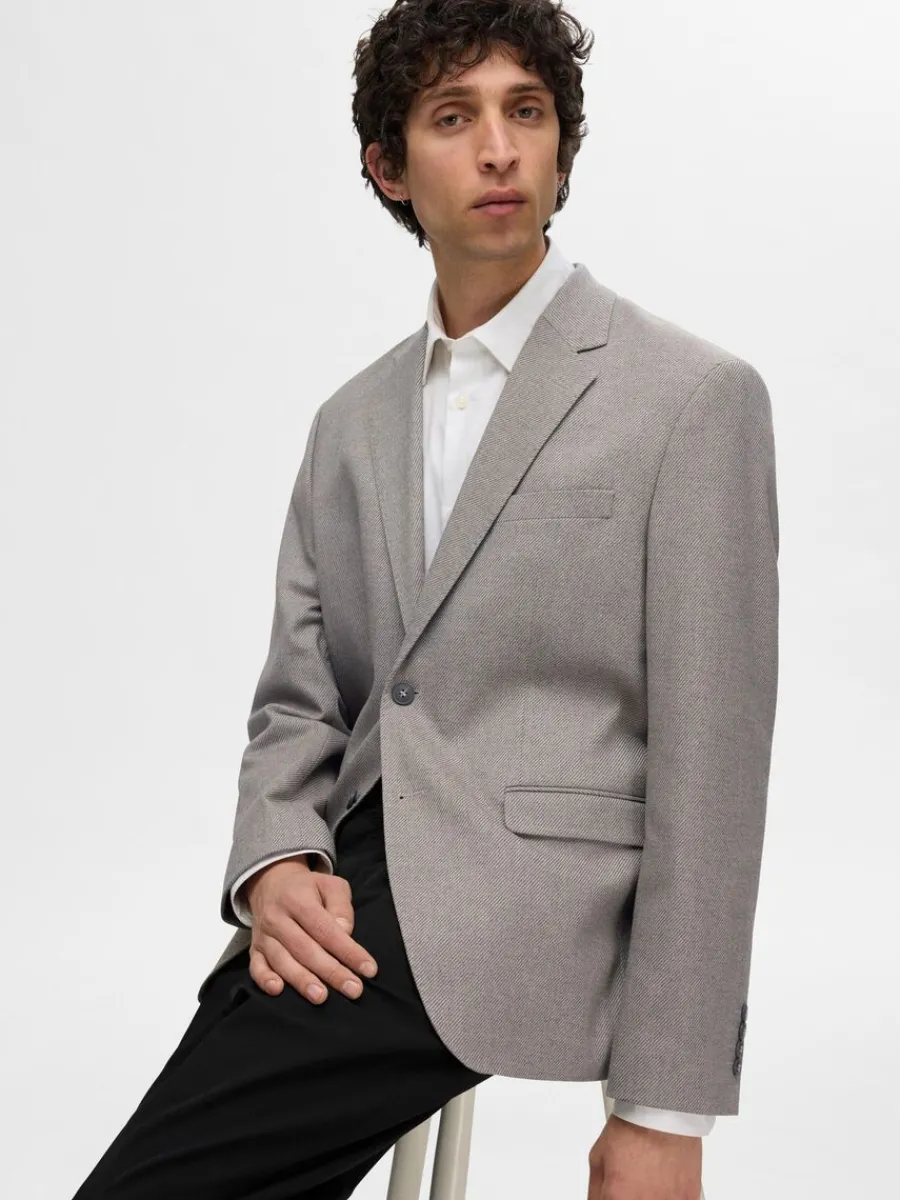 normal_passform_kavaj_2-2.webp SELECTED NORMAL PASSFORM KAVAJ Beige Clearance