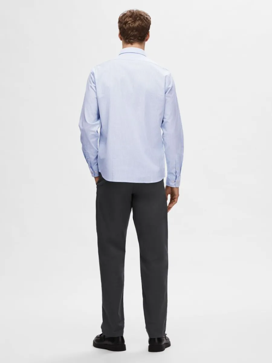 oxford_skjorta_1-9.webp SELECTED OXFORD SKJORTA Blue Store