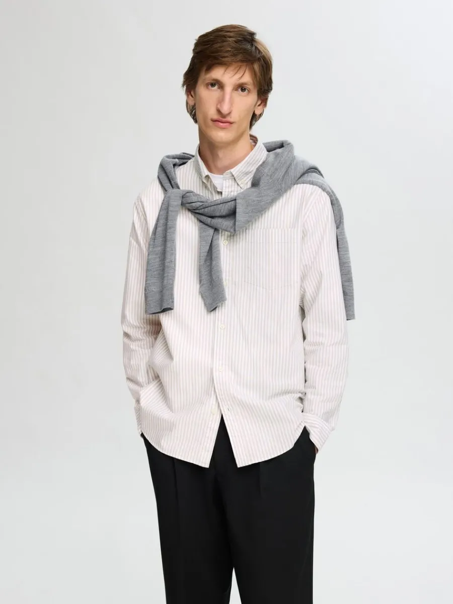 oxford_skjorta_3-4.webp SELECTED OXFORD SKJORTA White Store