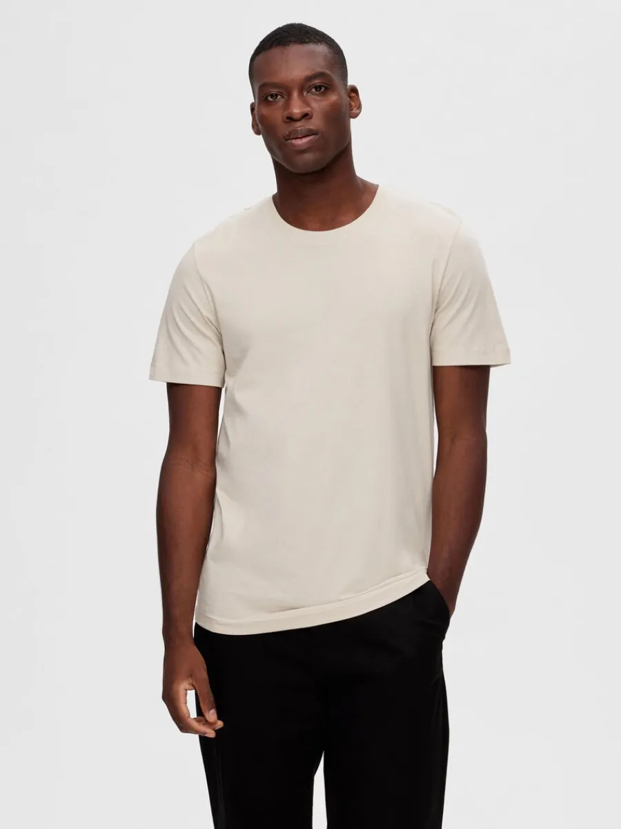 pack_bomull_tshirt_2-4.webp SELECTED 3-PACK BOMULL T-SHIRT Blue Outlet