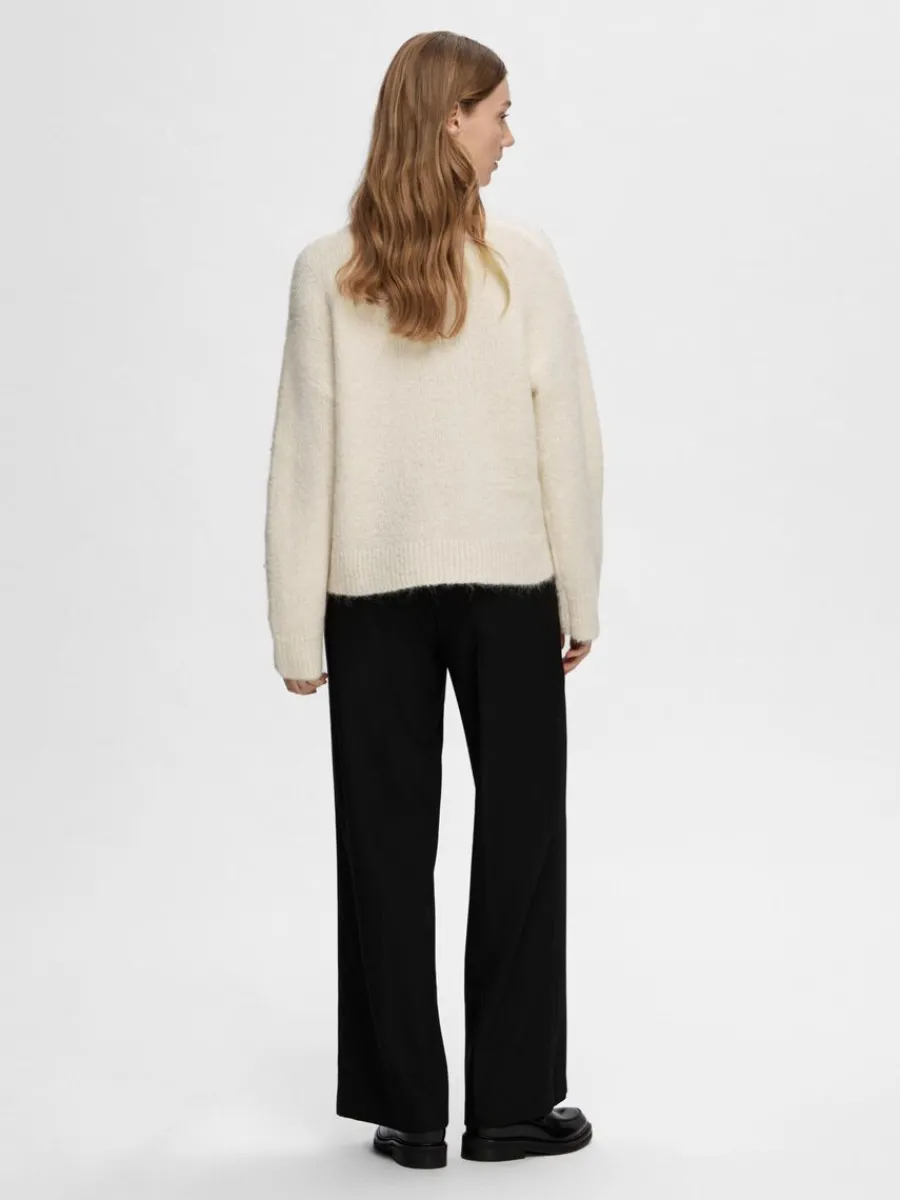 prldetalj_trja_4.webp SELECTED PÄRLDETALJ TRÖJA Beige Best Sale