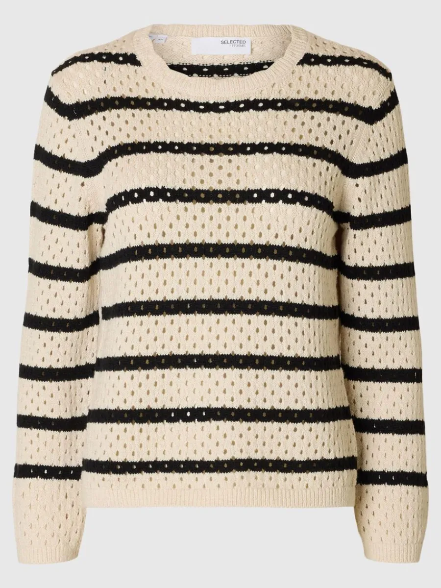 randig_stickad_trja_5.webp SELECTED RANDIG STICKAD TRÖJA Beige Sale