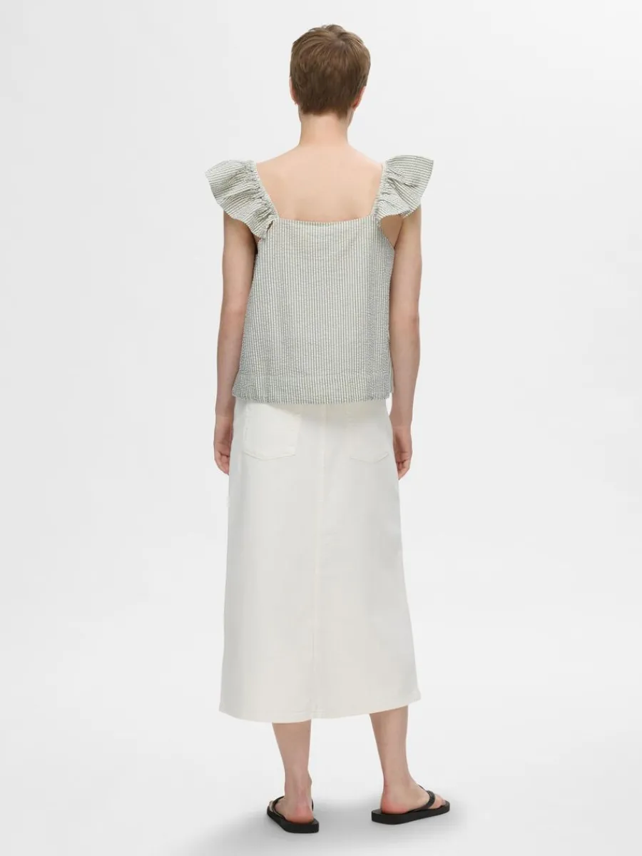 randig_volang_topp_4.webp SELECTED RANDIG VOLANG TOPP Green Shop