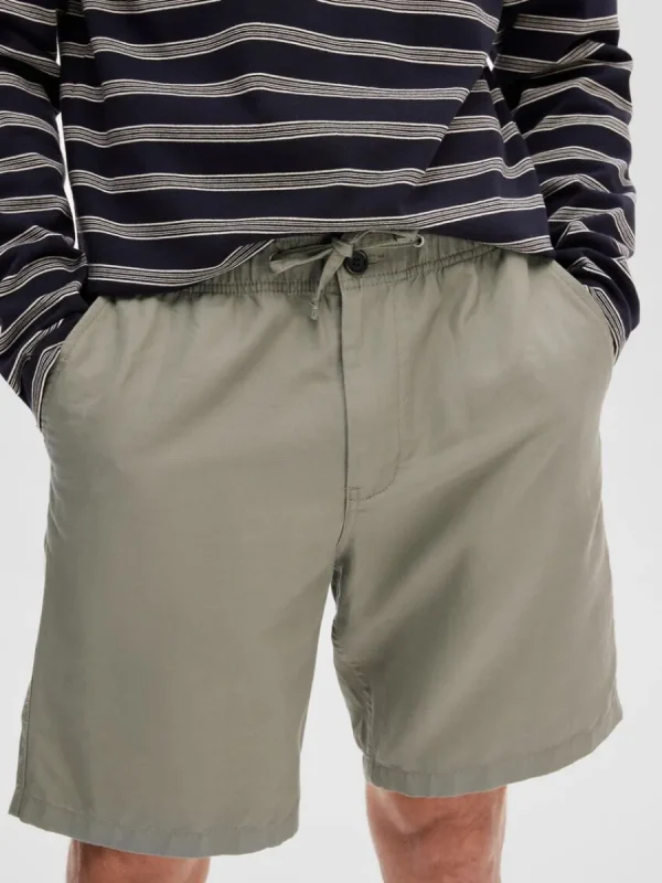 SELECTED REGULAR FIT SHORTS Green Best