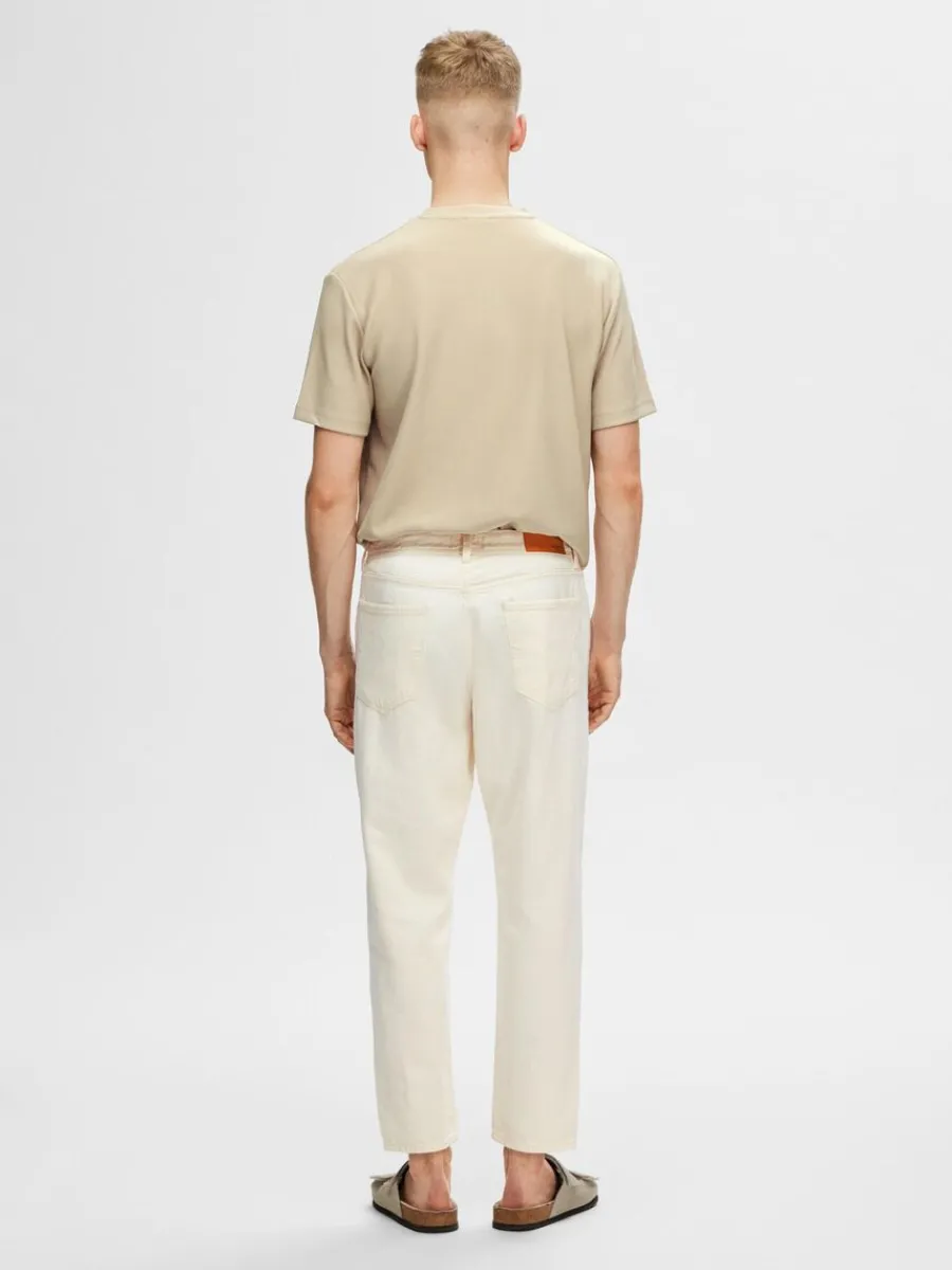 relaxed_fit_cropped_jean_1.webp SELECTED 180 RELAXED FIT CROPPED JEANS Beige Clearance