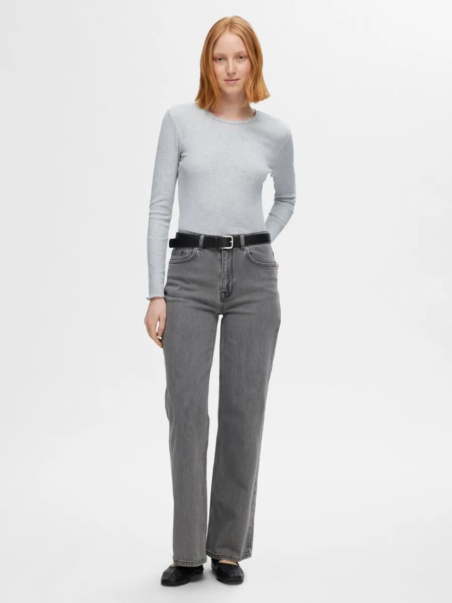 ribbad_lngrmad_topp_1.webp SELECTED RIBBAD LÅNGÄRMAD TOPP Grey Flash Sale