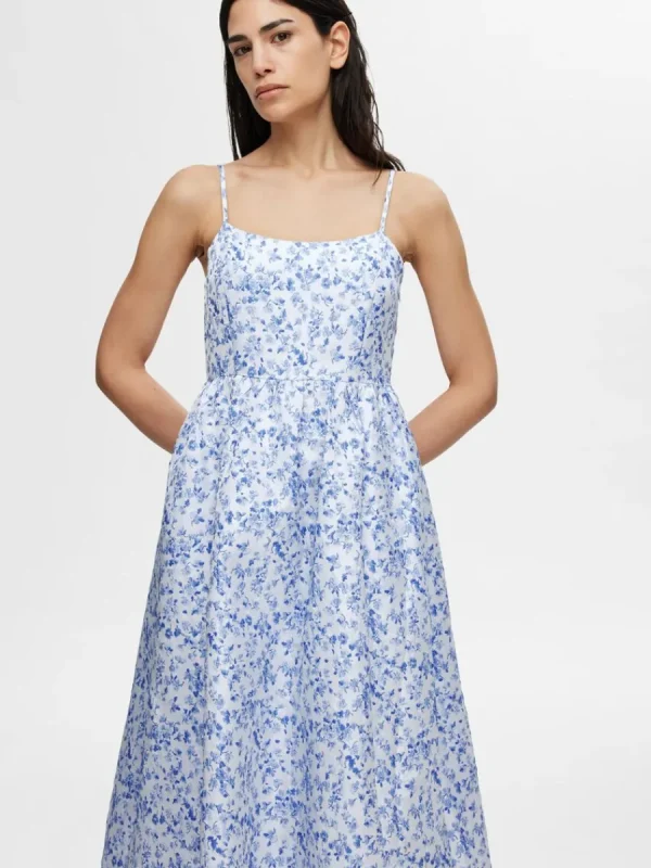 SELECTED ÄRMLÖS BLOMSTERTRYCK MIDIKLÄNNING Blue Shop
