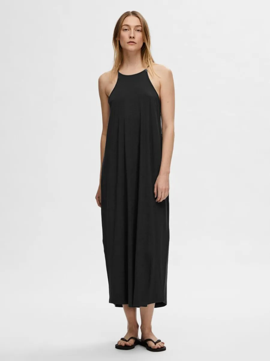 rmls_maxiklnning_0-2.webp SELECTED ÄRMLÖS MAXIKLÄNNING Black Cheap